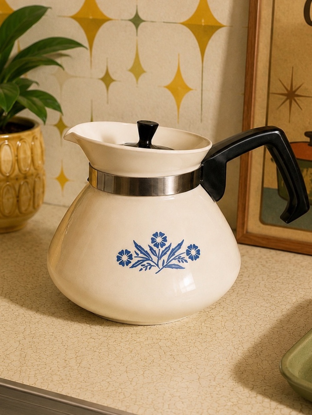 CORNING WARE Cornflower Blue Coffee Pot – 6 Cups